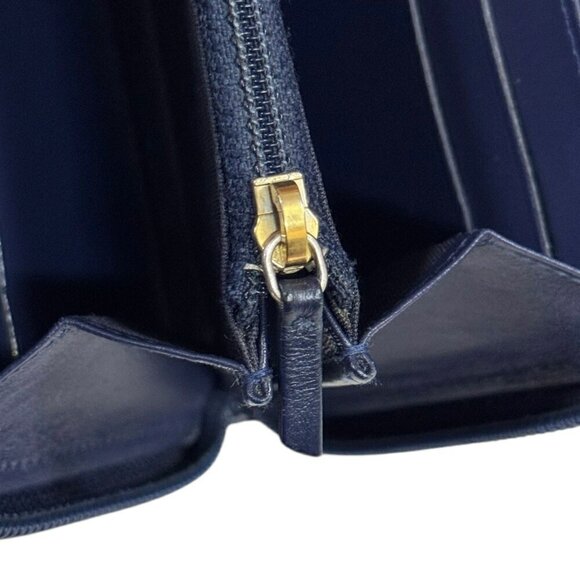CHANEL Authentic Blue Leather Wallet - Picture 12 of 12